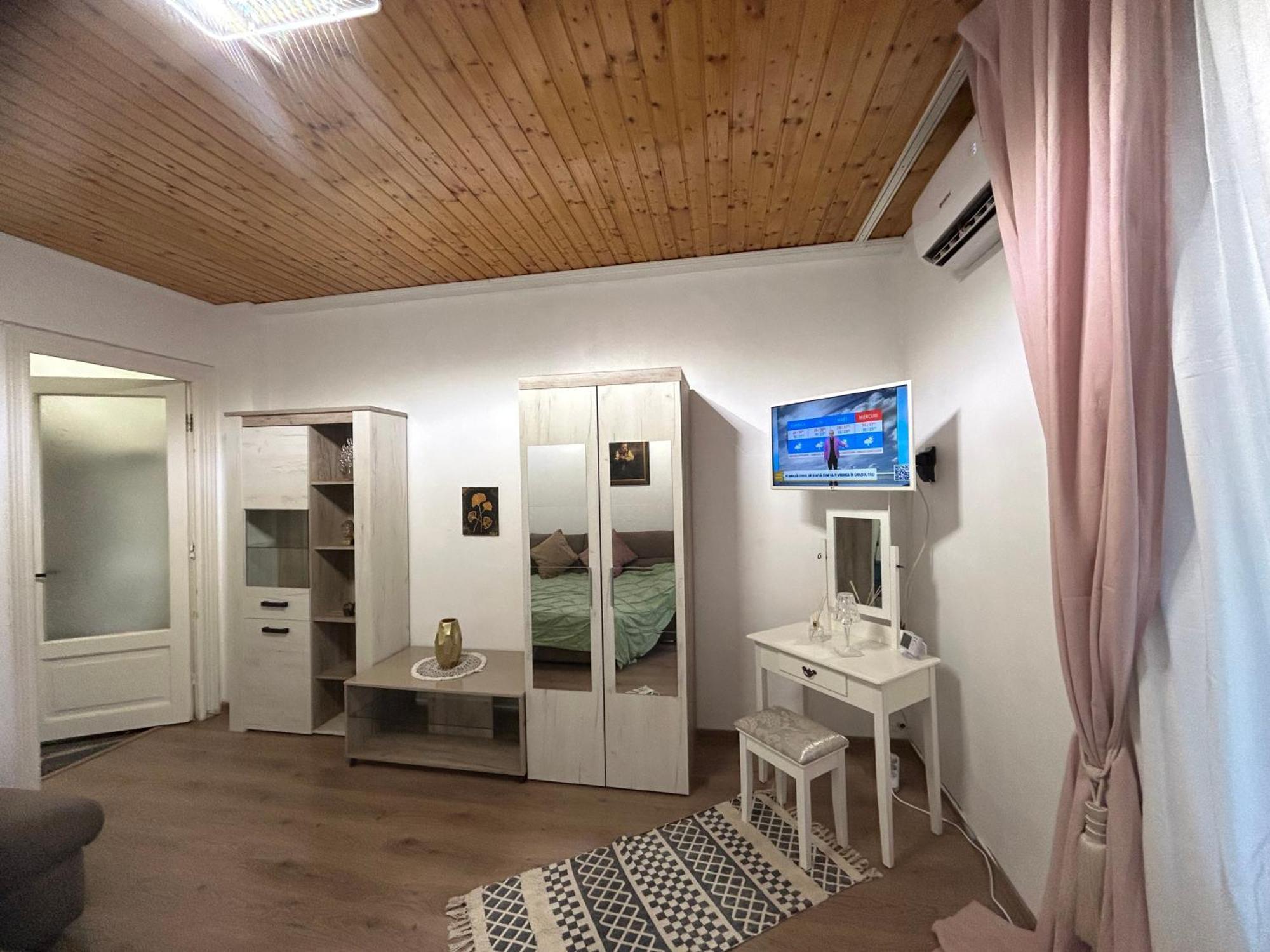 Апартаменты Panoramic Terace Victory Boutique Бухарест Экстерьер фото
