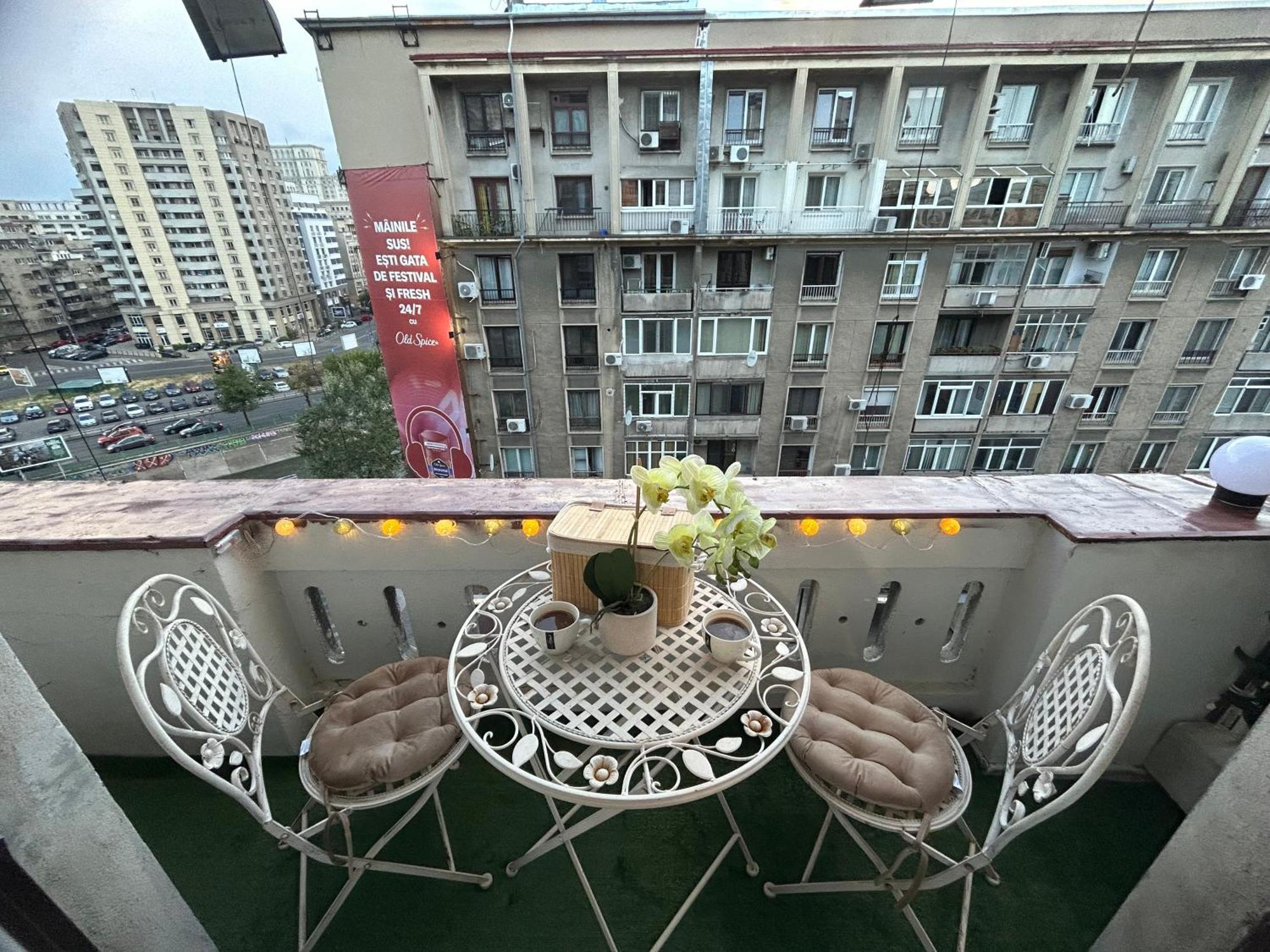 Апартаменты Panoramic Terace Victory Boutique Бухарест Экстерьер фото